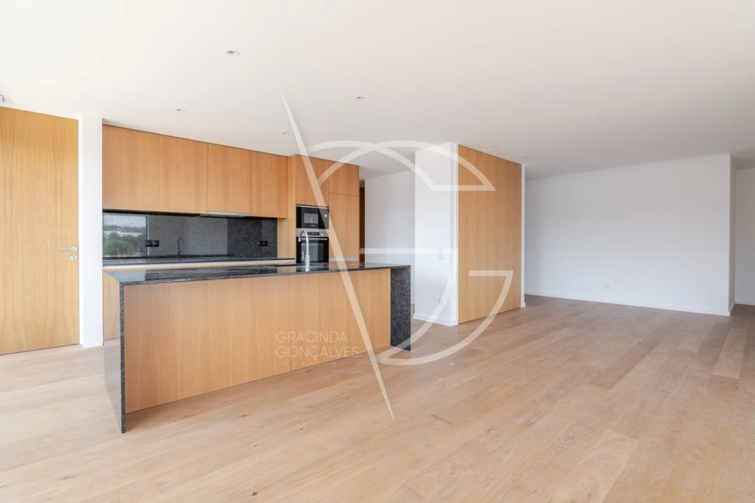 Apartamento T4 para Venda em Matosinhos e Leça da Palmeira Foto 13