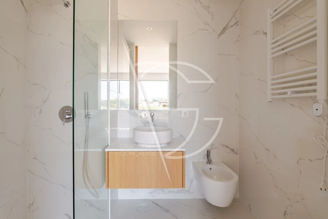 Apartamento T4 para Venda em Matosinhos e Leça da Palmeira Foto 27