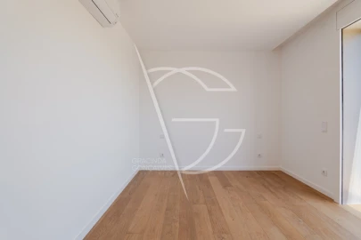 Apartamento T4 para Venda em Matosinhos e Leça da Palmeira