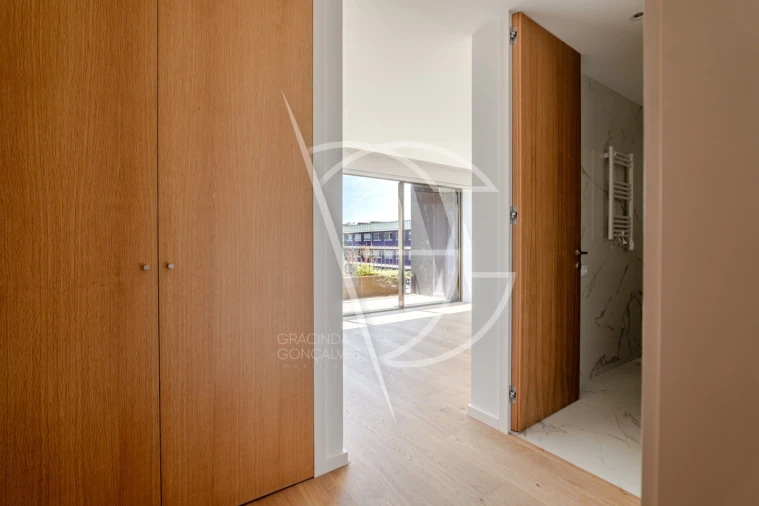 Apartamento T4 para Venda em Matosinhos e Leça da Palmeira Foto 14