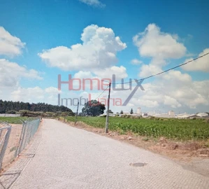 Terreno para Venda em Castêlo da Maia