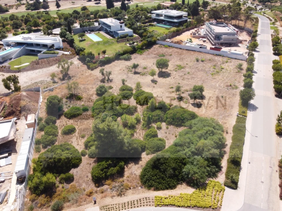 Terreno para Venda em Odiaxere Foto 2