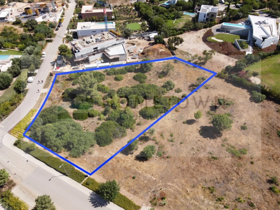 Terreno para Venda em Odiaxere Foto 13
