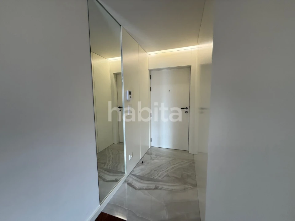 Apartamento T1 para Arrendamento em Mafamude e Vilar do Paraíso Foto 5