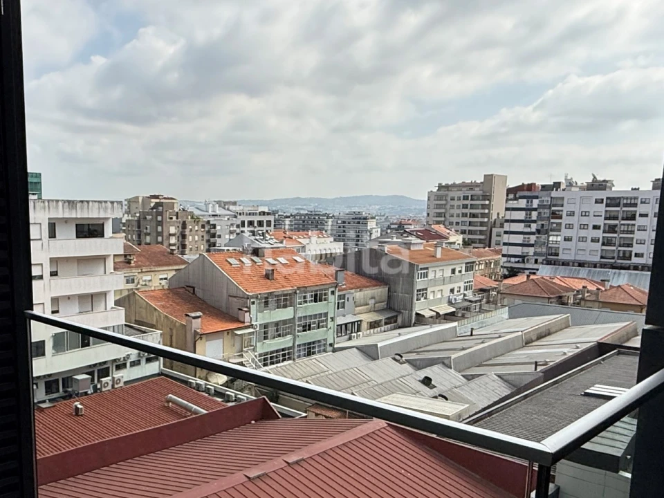 Apartamento T1 para Arrendamento em Mafamude e Vilar do Paraíso Foto 6