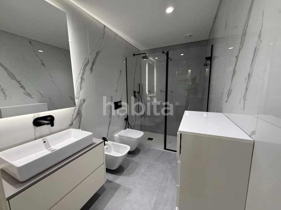 Apartamento T1 para Arrendamento em Mafamude e Vilar do Paraíso Foto 11