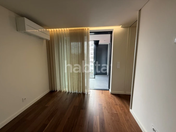 Apartamento T1 para Arrendamento em Mafamude e Vilar do Paraíso Foto 9