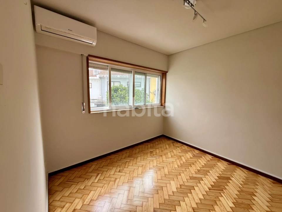 Moradia T6 para Venda em Mafamude e Vilar do Paraíso Foto 6