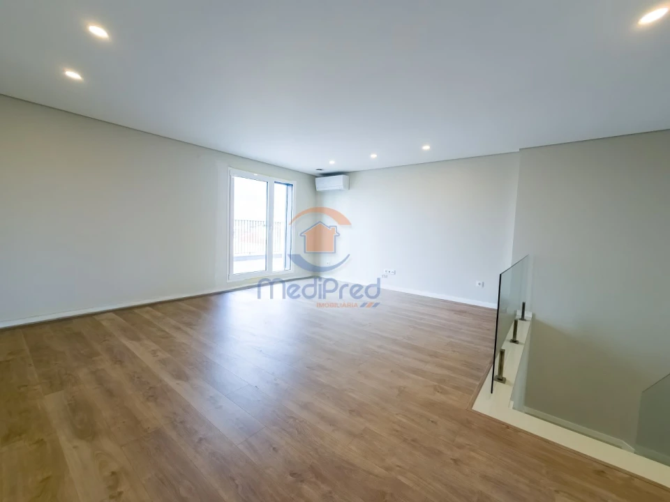 Apartamento T2 para Venda em Montijo e Afonsoeiro Foto 30
