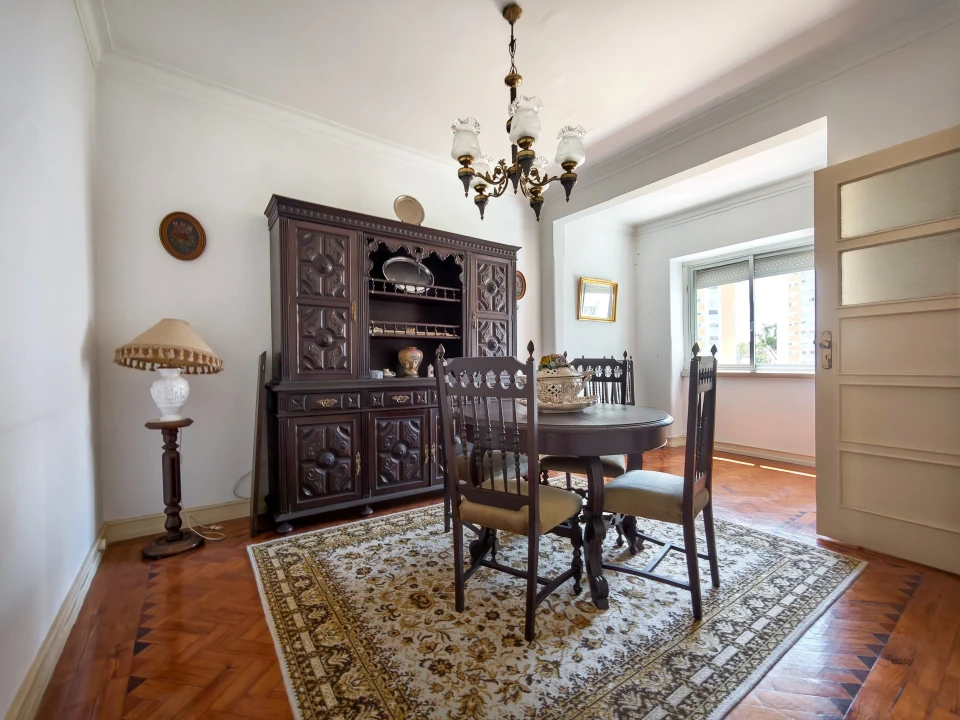 Apartamento T2 para Venda em Penha de França Foto 13