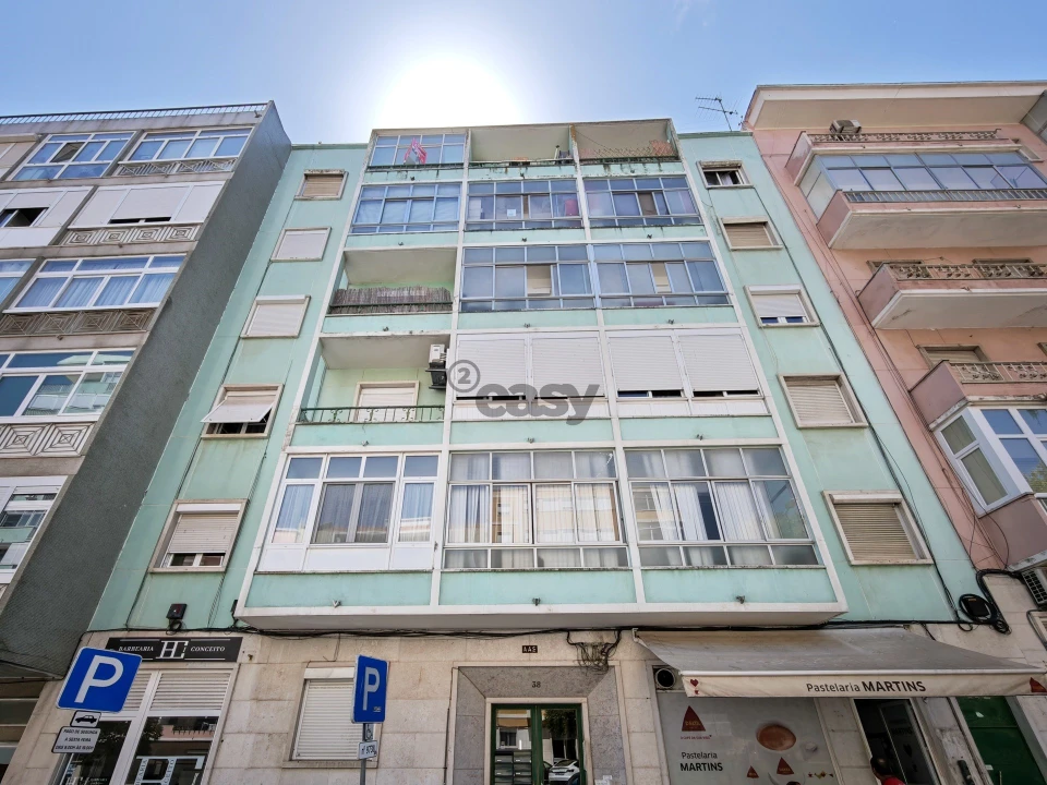 Apartamento T2 para Venda em Penha de França Foto 1
