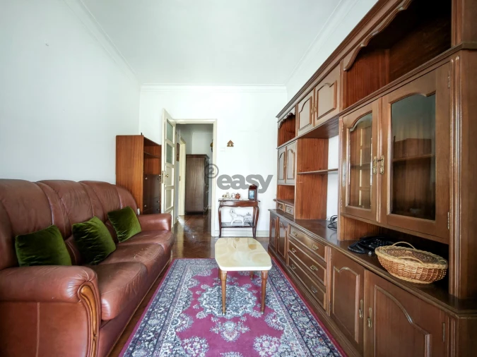 Apartamento T2 para Venda em Penha de França Foto 5