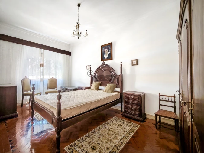 Apartamento T2 para Venda em Penha de França Foto 9