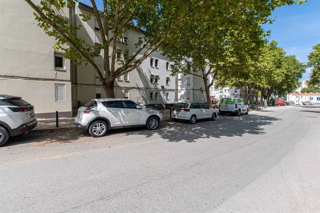 Apartamento T3 para Venda em Olivais Foto 20