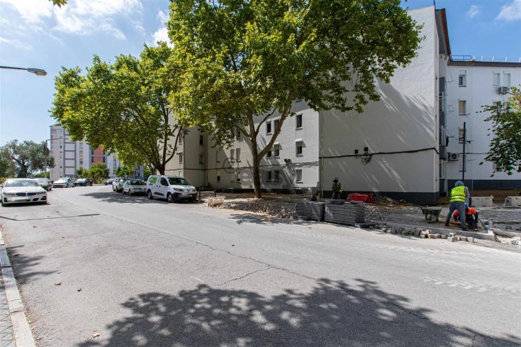 Apartamento T3 para Venda em Olivais Foto 17