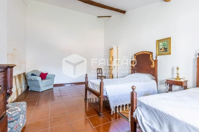 Moradia T10 para Venda em Idanha-A-Nova e Alcafozes