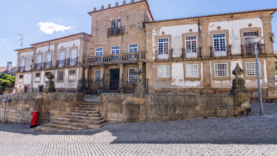 Moradia T10 para Venda em Idanha-A-Nova e Alcafozes