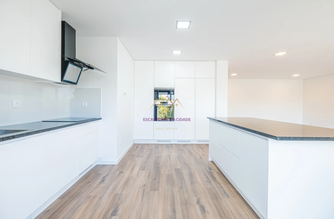 Apartamento T3 para Venda em Montijo e Afonsoeiro Foto 32