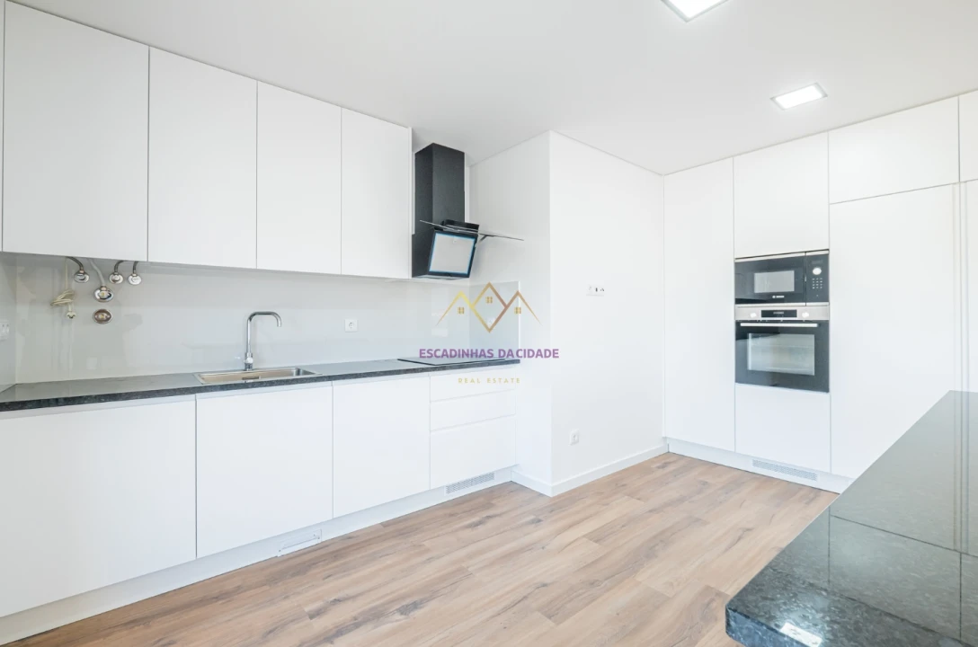 Apartamento T3 para Venda em Montijo e Afonsoeiro Foto 28