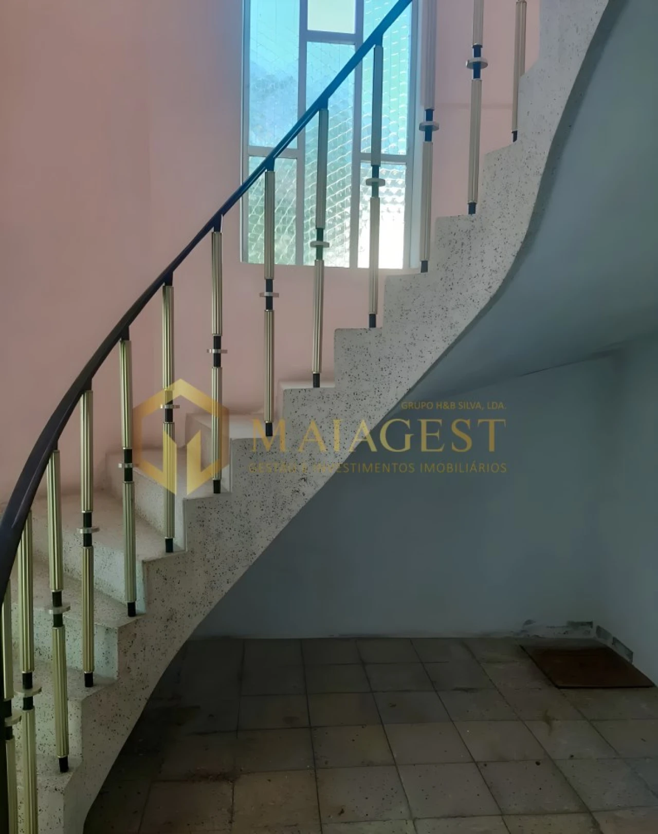 Armazém para Venda em Anta e Guetim Foto 7