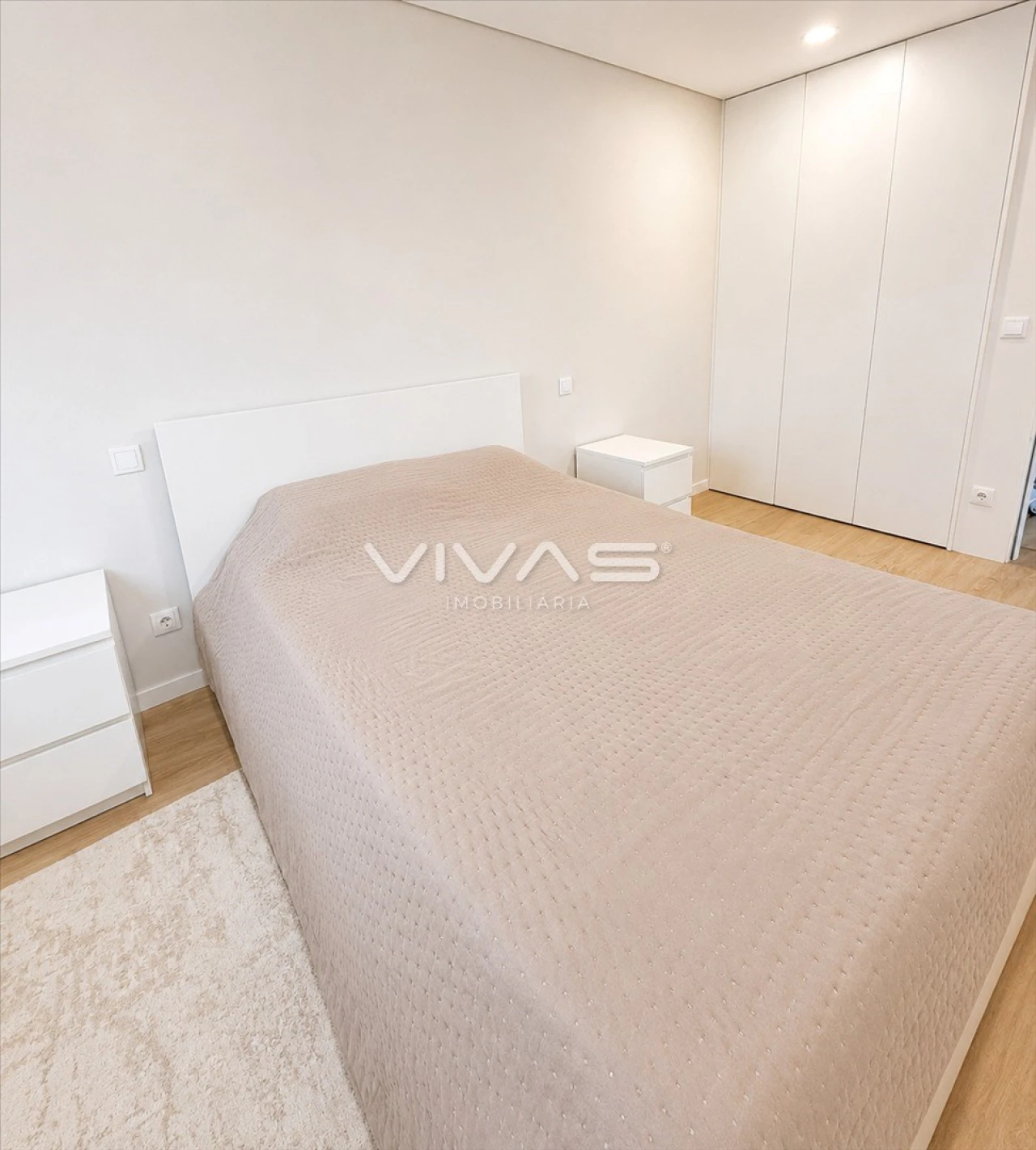 Apartamento T1 para Arrendamento em Vila de Prado Foto 5