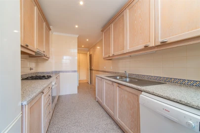 Apartamento T2 para Arrendamento em Cascais e Estoril
