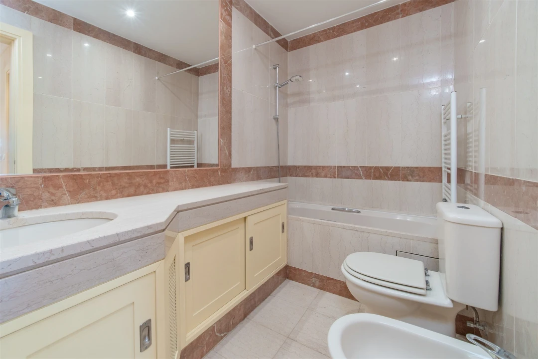 Apartamento T2 para Arrendamento em Cascais e Estoril Foto 34