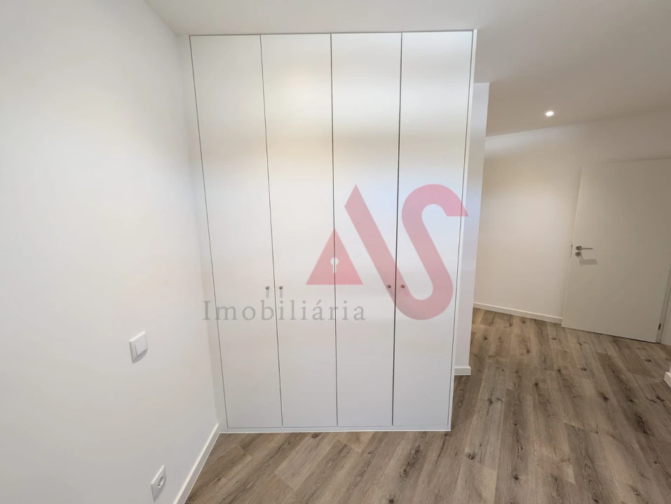 Apartamento T2 para Venda em Santo Adrião de Vizela Foto 14
