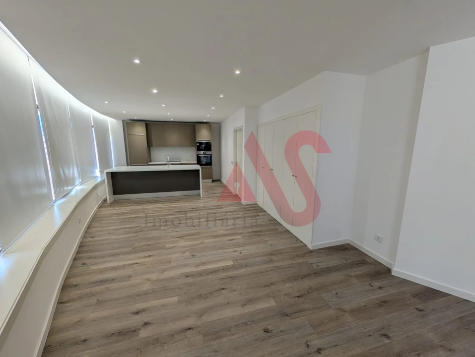 Apartamento T2 para Venda em Santo Adrião de Vizela Foto 1