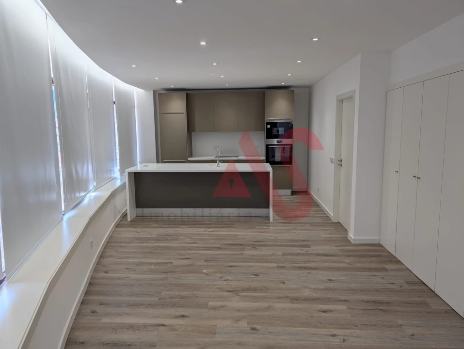 Apartamento T2 para Venda em Santo Adrião de Vizela Foto 5
