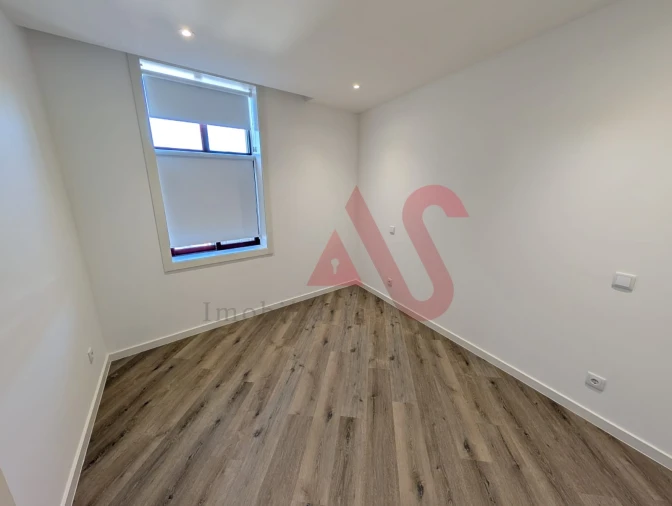 Apartamento T2 para Venda em Santo Adrião de Vizela Foto 13