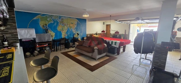 Moradia T5 para Venda em Mafra