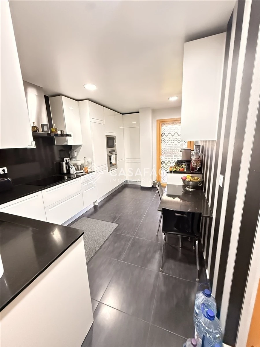 Apartamento T4 para Venda em Alcochete Foto 11