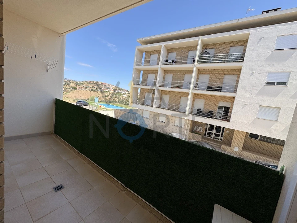Apartamento T2 para Arrendamento em Alfandega da Fe Foto 15
