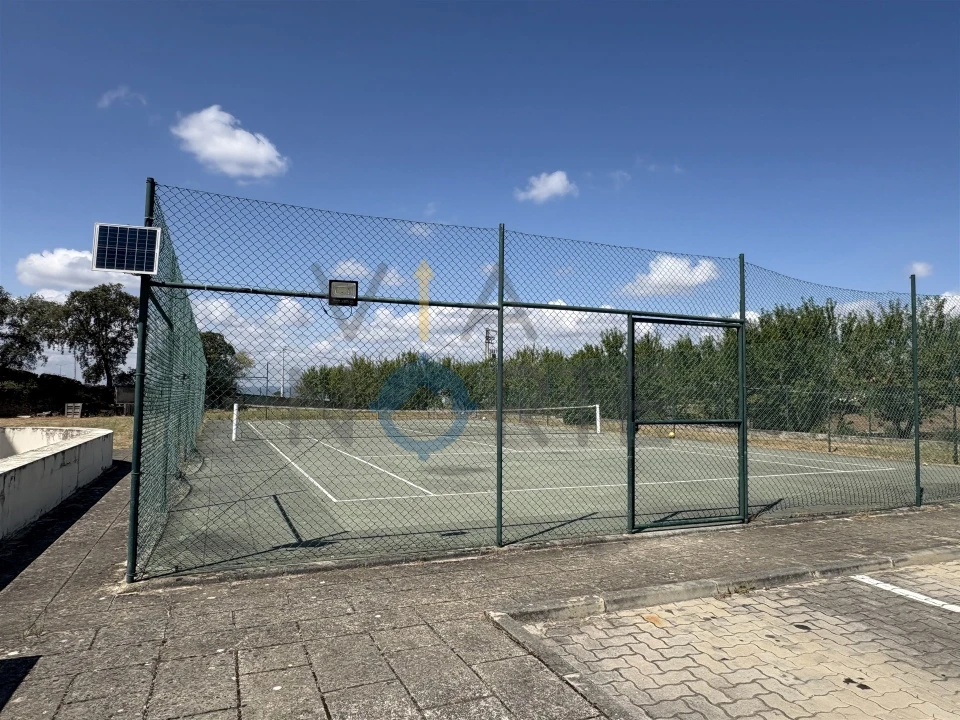Apartamento T2 para Arrendamento em Alfandega da Fe Foto 16