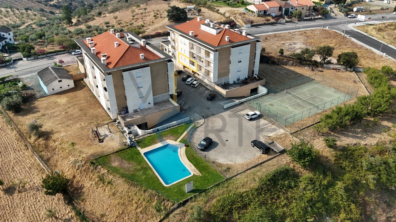 Apartamento T2 para Arrendamento em Alfandega da Fe Foto 1