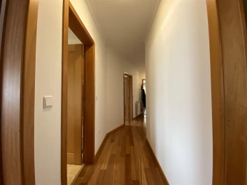 Apartamento T2 para Arrendamento em Marrazes e Barosa