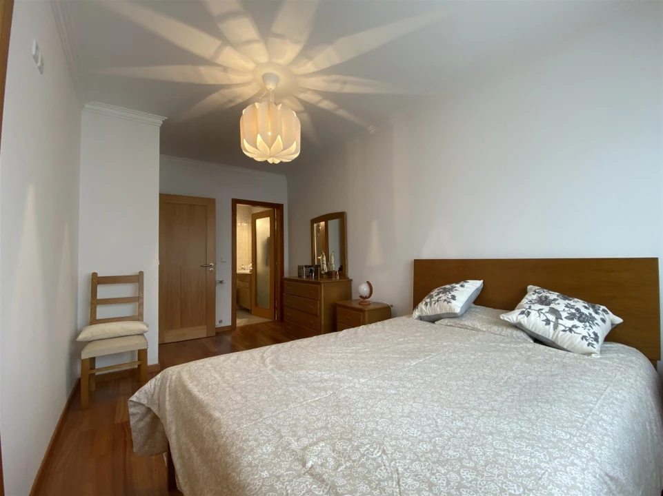 Apartamento T2 para Arrendamento em Marrazes e Barosa Foto 11