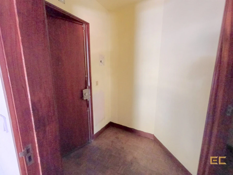 Apartamento T3 para Venda em Buarcos Foto 2