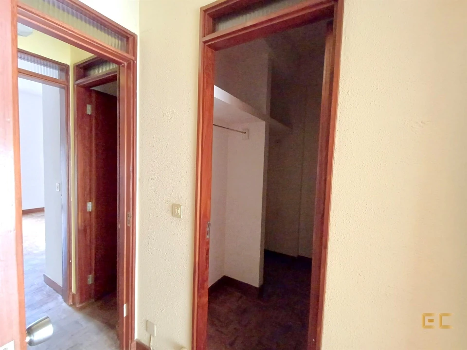 Apartamento T3 para Venda em Buarcos Foto 21