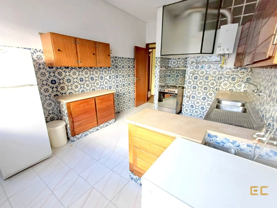 Apartamento T3 para Venda em Buarcos Foto 11