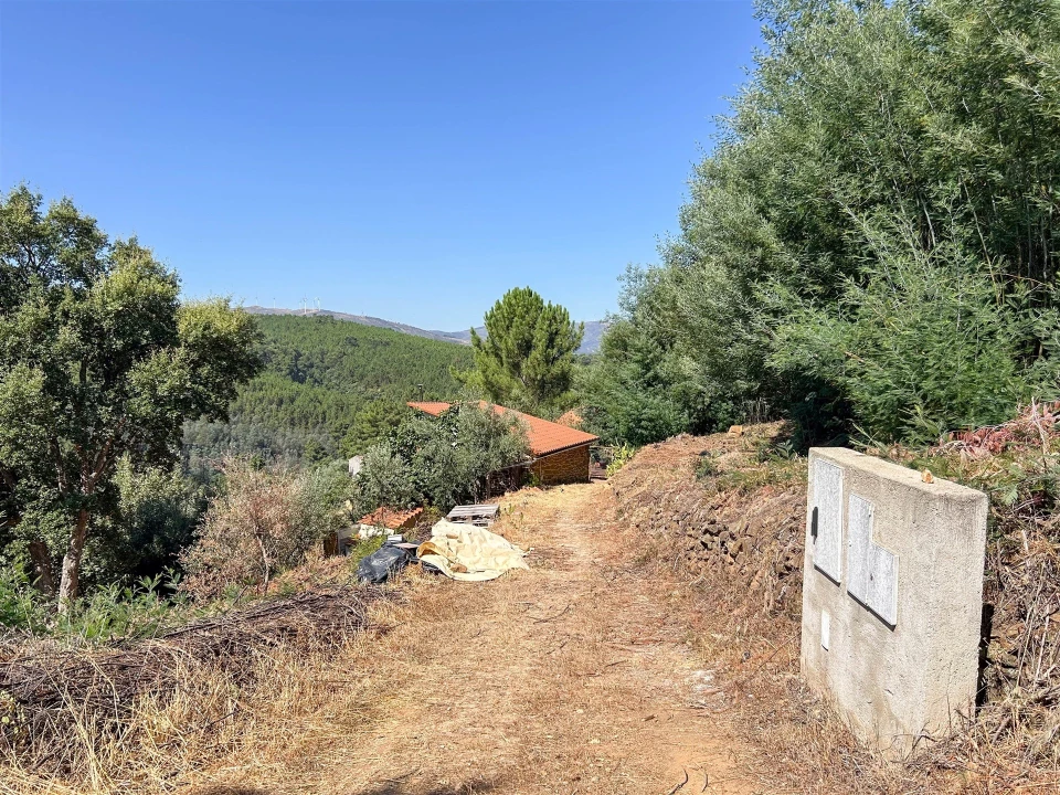 Terreno Misto para Venda em Souto da Casa Foto 43