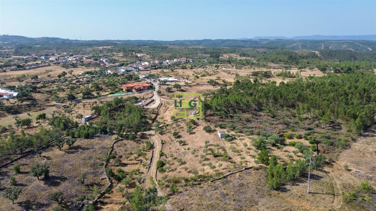 Terreno para Venda em Benquerenças Foto 7