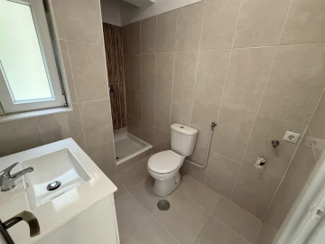 Apartamento T4 para Venda em Tavarede