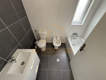 Apartamento T4 para Venda em Tavarede