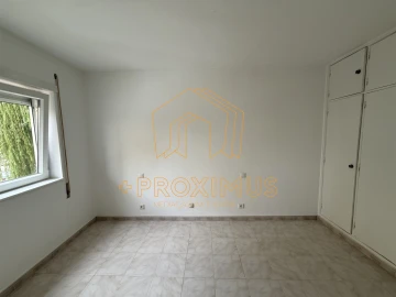 Apartamento T4 para Venda em Tavarede