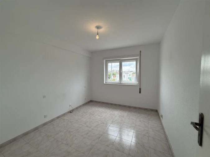 Apartamento T4 para Venda em Tavarede Foto 27