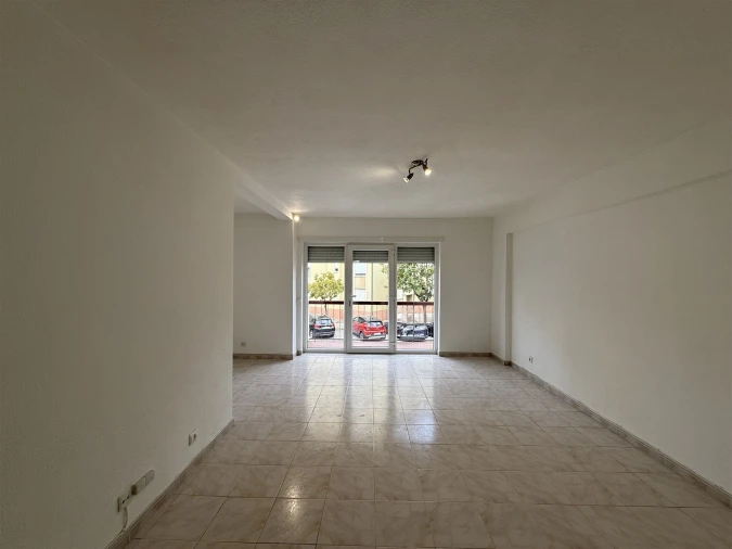 Apartamento T4 para Venda em Tavarede Foto 3