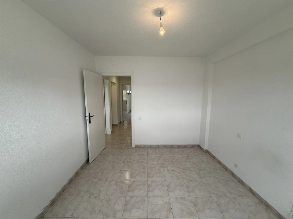 Apartamento T4 para Venda em Tavarede Foto 28