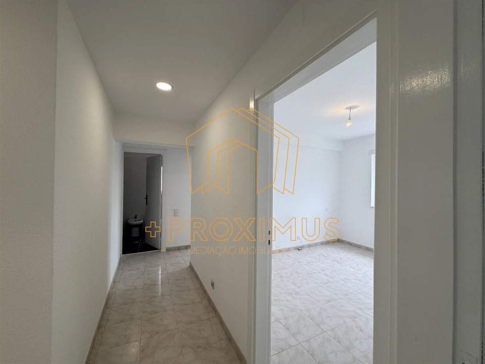 Apartamento T4 para Venda em Tavarede Foto 26